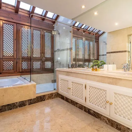 Vacation I La Alzambra Peaceful Hideaway With Sea Views Holiday home *