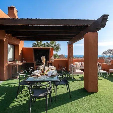 Vacation I La Alzambra Peaceful Hideaway With Sea Views Holiday home Marbella